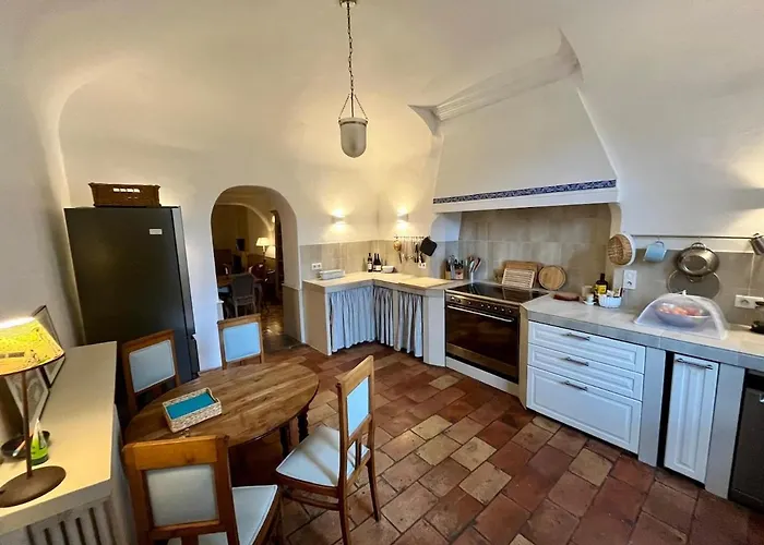 Elegant Town House-sleeps 14 Prázdninový dům